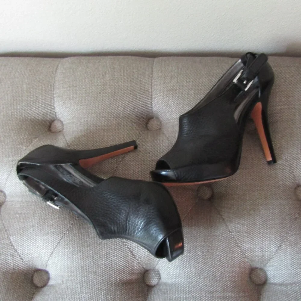 Coach Open Toe Stiletto 5.5B